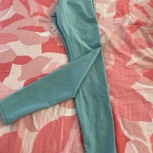 ALO Yoga Seafoam Leggings